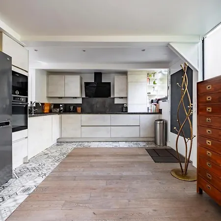 Veeve - Loft Luxe In The Boho 20th