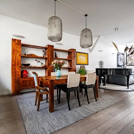Veeve - Loft Luxe In The Boho 20th * Parigi